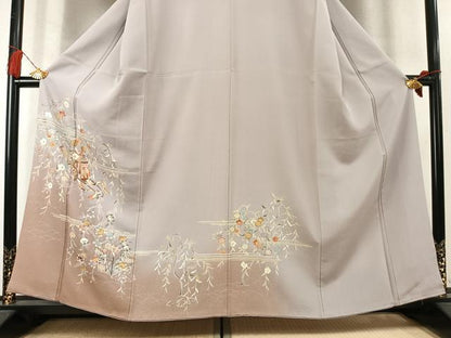 平和屋着物●訪問着　駒刺繍　御所車花文　暈し染め　金彩　正絹　逸品　AABM4030fy