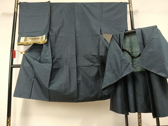 平和屋着物●男性　本場大島紬　アンサンブル　80亀甲　総詰め　証紙付き　正絹　逸品　未使用　AABM4049fy