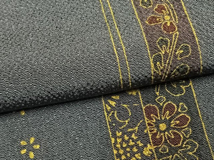 平和屋着物●上質な小紋　色紙花文　金彩　鬼しぼ縮緬　正絹　逸品　AABM4063fy