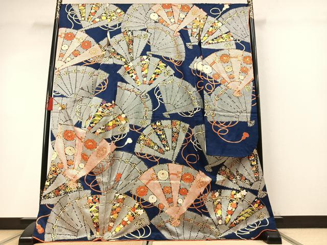 平和屋着物●豪華振袖　駒刺繍　扇面花文　金彩　正絹　逸品　AABM4114fy
