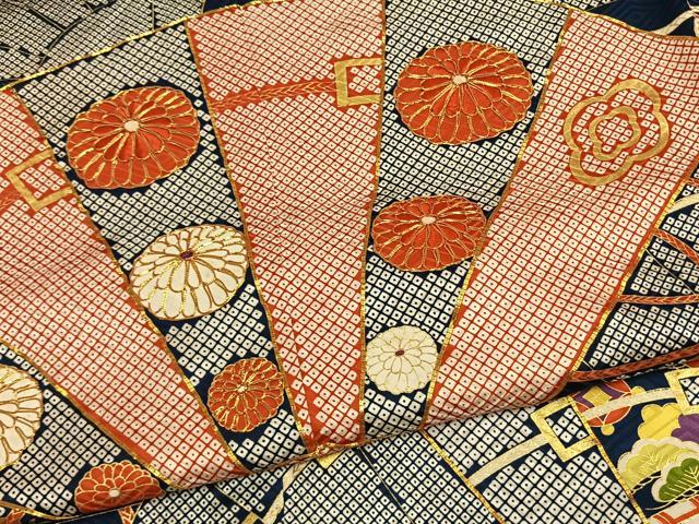 平和屋着物●豪華振袖　駒刺繍　扇面花文　金彩　正絹　逸品　AABM4114fy