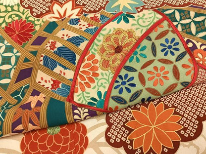 平和屋着物●中国三大刺繍　相良刺繍　振袖　駒刺繍　雲取り扇面花文　金糸　金彩　正絹　逸品　AABM4116fy