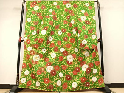 平和屋着物●豪華振袖　駒刺繍　花唐草文　金彩　金通し地　正絹　逸品　AABM4118fy