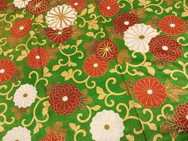 平和屋着物●豪華振袖　駒刺繍　花唐草文　金彩　金通し地　正絹　逸品　AABM4118fy