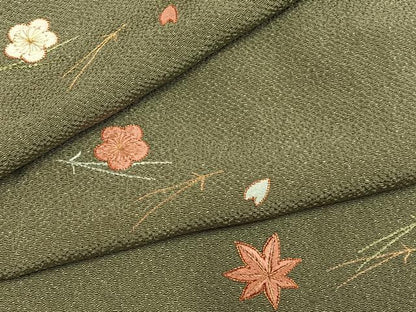 平和屋着物●訪問着　総刺繍　駒刺繍　松葉　舞花文　金糸　鬼しぼ縮緬　正絹　逸品　AABM4140fy