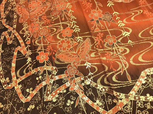 平和屋着物●豪華振袖　花蝶文　暈し染め　金彩　正絹　逸品　AABM4154fy