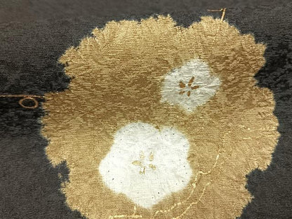平和屋着物●訪問着　絞り　雪輪花文　黒地　金彩　まるやま扱い　正絹　逸品　AABM4163fy