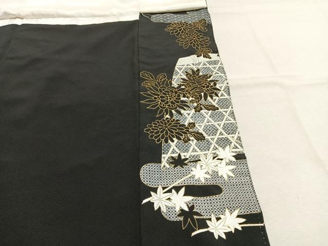 平和屋着物●豪華黒留袖　駒刺繍　草花文　金糸　金彩　正絹　逸品　AABM4176fy