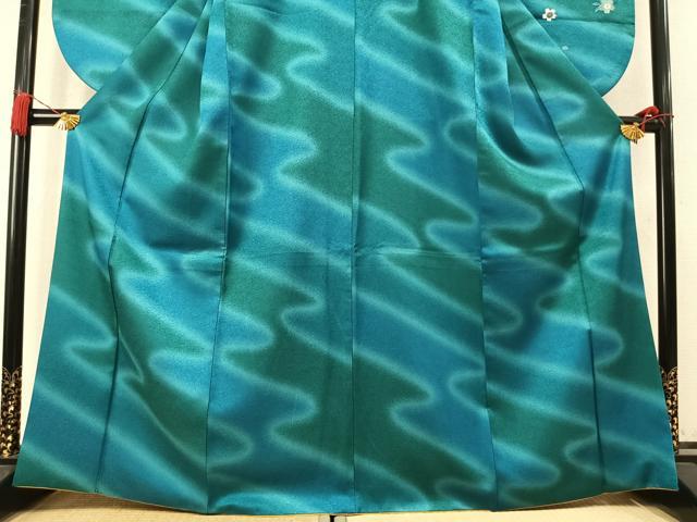 平和屋着物●小振袖　二尺袖　総刺繍　舞桜文　暈し染め　金糸　洗える着物　AABM4215fy