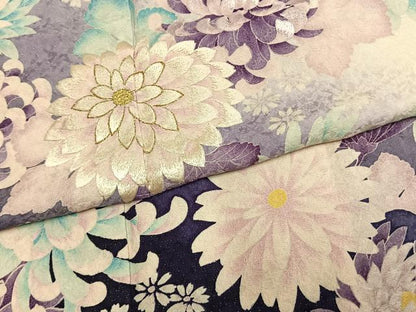 平和屋着物●豪華振袖　刺繍　草花文　暈し染め　金糸　銀通し地　正絹　逸品　AABM4228fy