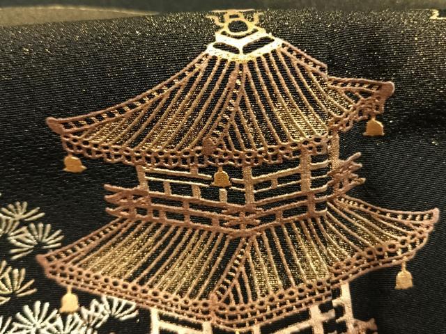 平和屋着物●京友禅作家　元橋宏太郎　黒留袖　風景松文　金彩　正絹　逸品　AABM4231fy