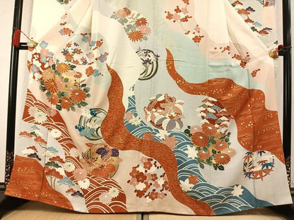 平和屋着物●豪華振袖　駒刺繍　枝梅松文　金彩　正絹　逸品　AABM4236fy