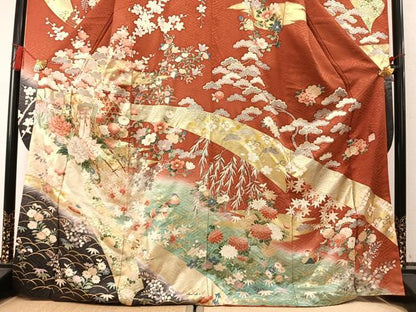 平和屋着物●英王室献上友禅作家　木下勝功　振袖　駒刺繍　松竹梅　御所車花鳥文　暈し染め　金彩　正絹　逸品　AABM4256fy