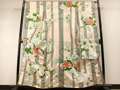 平和屋着物●豪華振袖　駒刺繍　地紙重ね花文　金彩　正絹　逸品　AABM4257fy