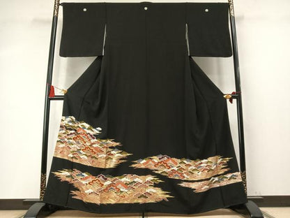 平和屋着物●豪華黒留袖　駒刺繍　松　金銀彩　正絹　逸品　未使用　AABM4261fy