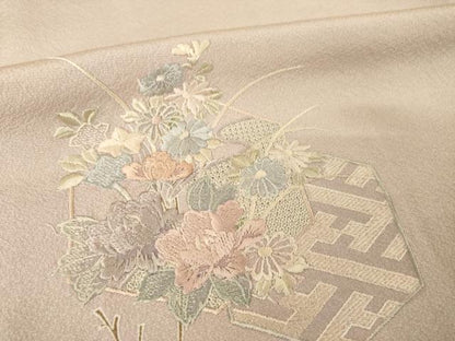 平和屋着物●中国三大刺繍　汕頭刺繍　スワトウ刺繍　訪問着　亀甲花文　暈し染め　正絹　逸品　AABM4291ck