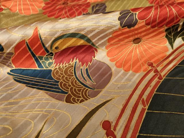 平和屋着物●豪華振袖　駒刺繍　御所車鴛鴦花文　正絹　逸品　AABM4304ck