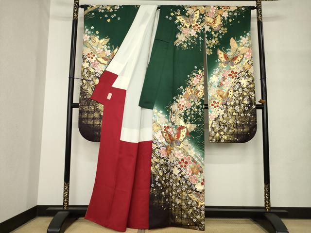 平和屋着物●豪華振袖　駒刺繍　花蝶文　暈し染め　金彩　正絹　逸品　AABM4310ck