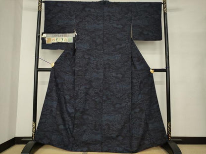 平和屋着物●人間国宝　田中林次　本場結城紬　重要無形文化財　100亀甲　流水風景花文　証紙付き　正絹　逸品　AABM4329ck