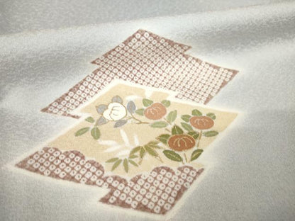 平和屋着物●創業460年・千總　訪問着　松皮菱花文　暈し染め　金彩　反端付き　正絹　逸品　AABM4331ck
