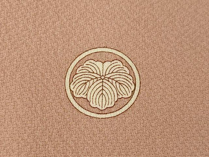 平和屋着物●日展作家　山本唯与志　レリーフ染　色留袖　飛鳥文　暈し染め　正絹　逸品　AABM4349ck