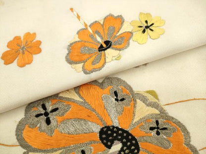 平和屋着物●アンティーク　大正ロマン　丸帯　総刺繍　舞花文　銀糸　正絹　逸品　AABM4605pf