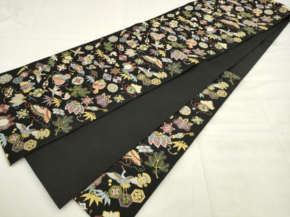 平和屋着物●西陣の老舗　1782年創業　山下織物　六通柄袋帯　唐織　招福宝尽くし　黒地　金糸　正絹　逸品　AABM4730pf