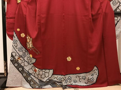 平和屋着物●豪華振袖　駒刺繍　御所車花文　金彩　京都きもの友禅扱い　正絹　逸品　AABM5042ph