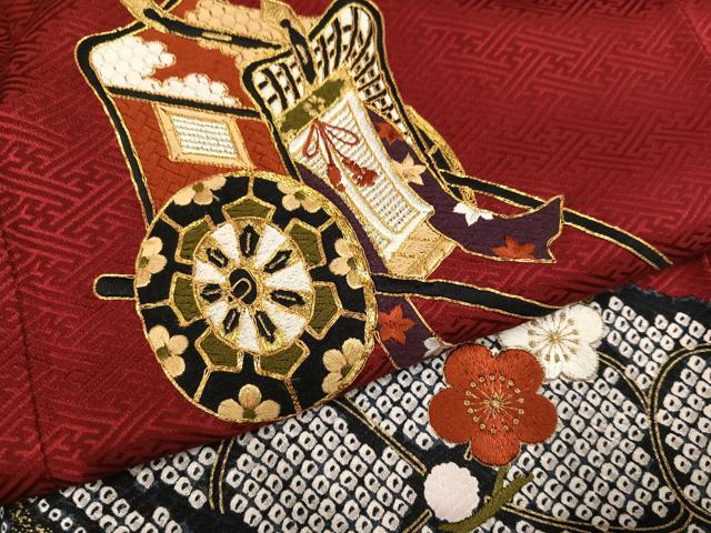 平和屋着物●豪華振袖　駒刺繍　御所車花文　金彩　京都きもの友禅扱い　正絹　逸品　AABM5042ph