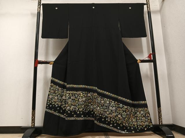 平和屋着物●豪華黒留袖　総刺繍　双鳥花文　金糸　正絹　逸品　AABM5084ph