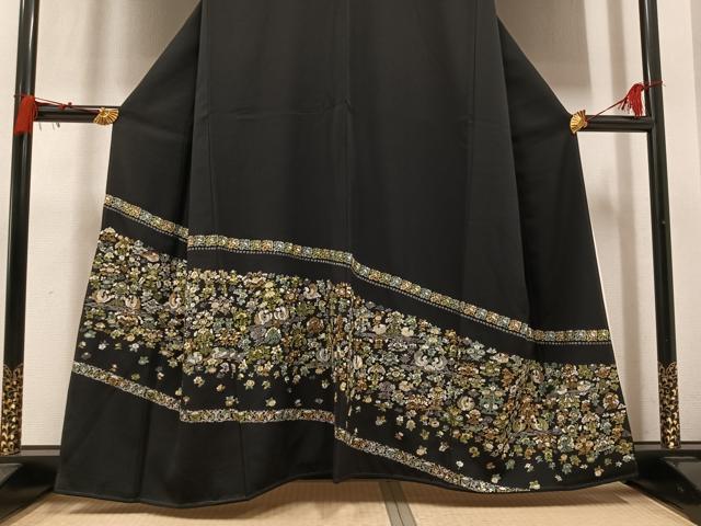平和屋着物●豪華黒留袖　総刺繍　双鳥花文　金糸　正絹　逸品　AABM5084ph