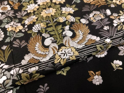 平和屋着物●豪華黒留袖　総刺繍　双鳥花文　金糸　正絹　逸品　AABM5084ph