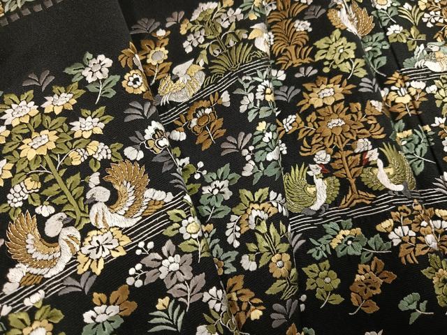 平和屋着物●豪華黒留袖　総刺繍　双鳥花文　金糸　正絹　逸品　AABM5084ph