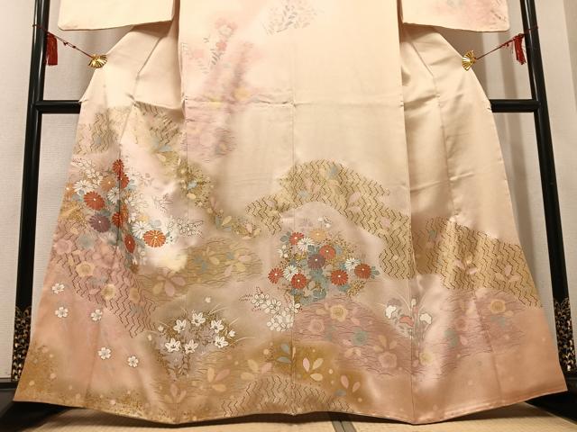 平和屋着物●訪問着　駒刺繍　草花文　暈し染め　金彩　正絹　逸品　AABM5106ph