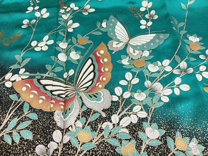 平和屋着物●豪華振袖　花蝶文　暈し染め　金彩　正絹　逸品　AABM5163ph