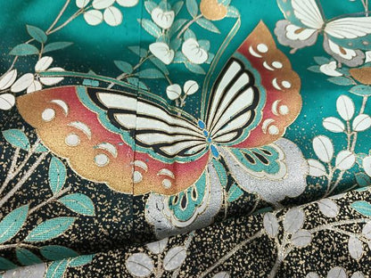 平和屋着物●豪華振袖　花蝶文　暈し染め　金彩　正絹　逸品　AABM5163ph