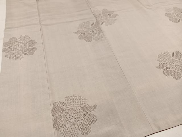 平和屋着物●結城紬　100亀甲　飛び亀甲　舞花文　正絹　逸品　AABM5176ph