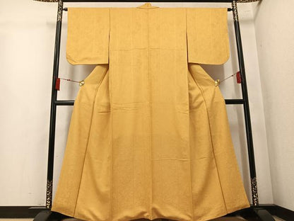 平和屋着物●上質な色無地　草花地紋　玉蜀黍色　正絹　逸品　AABM5182ph