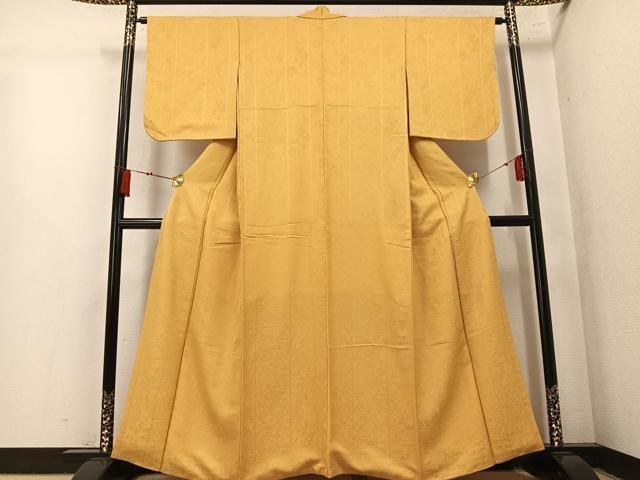 平和屋着物●上質な色無地　草花地紋　玉蜀黍色　正絹　逸品　AABM5182ph