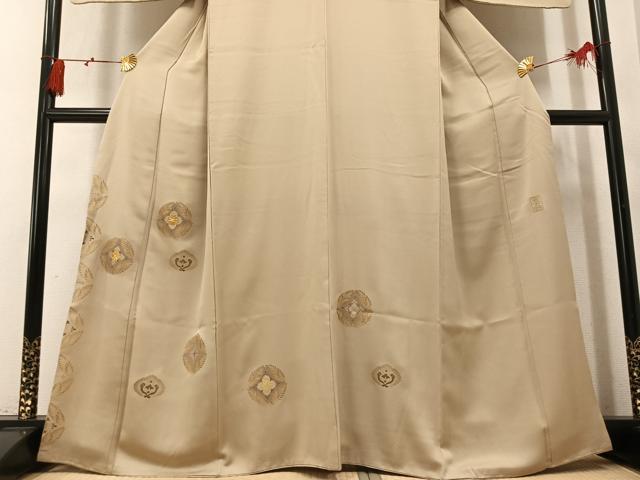平和屋着物●訪問着　黄金繭　駒刺繍　草花文　金彩　正絹　逸品　AABM5193ph