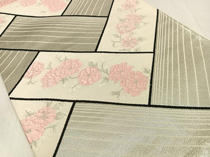 平和屋着物◎六通柄袋帯　唐織　草花文　銀糸　正絹　逸品　AABM5229bw