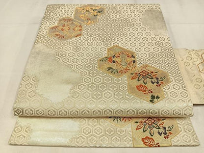 平和屋着物◎九寸名古屋帯　向い鳥亀甲花文　金銀糸　正絹　逸品　AABM5254bw