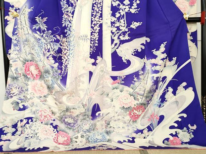 平和屋着物●豪華振袖　駒刺繍　立波草花文　銀彩　正絹　逸品　AABM5445cs