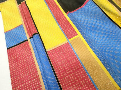 平和屋着物●希少　GIVENCHY　ジバンシー　振袖　幾何学格子　黒地　金彩　正絹　逸品　AABM5461cs