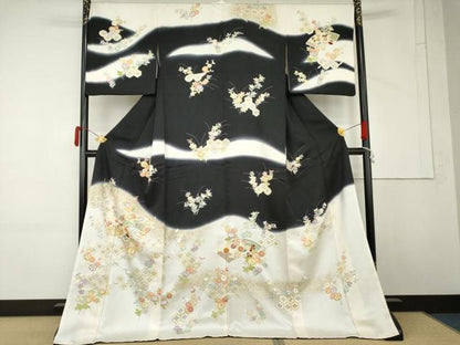 平和屋着物●訪問着　駒刺繍　吉祥草花文　暈し染め　金彩　ロング丈　正絹　逸品　AABM5465cs