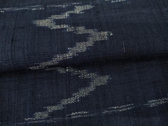 平和屋着物●浦野理一　経節紬　幾何学柄　正絹　逸品　AABM5467cs