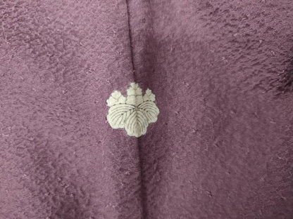 平和屋着物●上質な色無地　紋意匠　京紫色　まるやま扱い　正絹　逸品　AABM5521cs