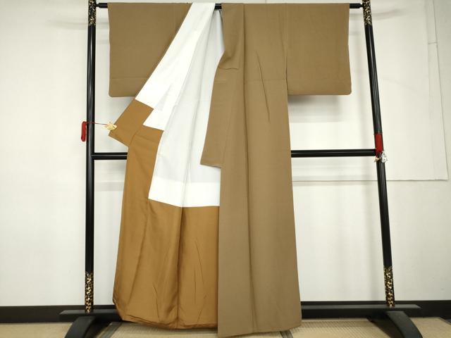 平和屋着物●上質な色無地　朽葉色　お召縮緬　正絹　逸品　AABM5535cs