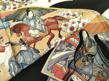 平和屋着物●豪華黒留袖　駒刺繍　地紙人物風景文　金彩　仮絵羽　正絹　逸品　未使用　AABM5547cs