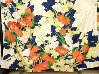 平和屋着物●豪華振袖　駒刺繍　草花文　金彩　正絹　逸品　AABM5557cs
